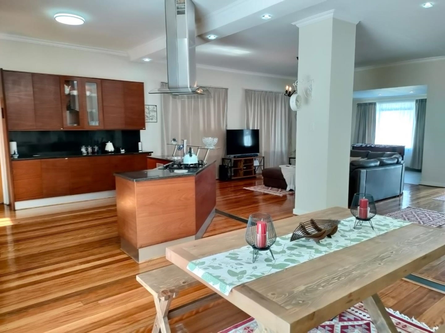 5 Bedroom Property for Sale in Mill Park Eastern Cape